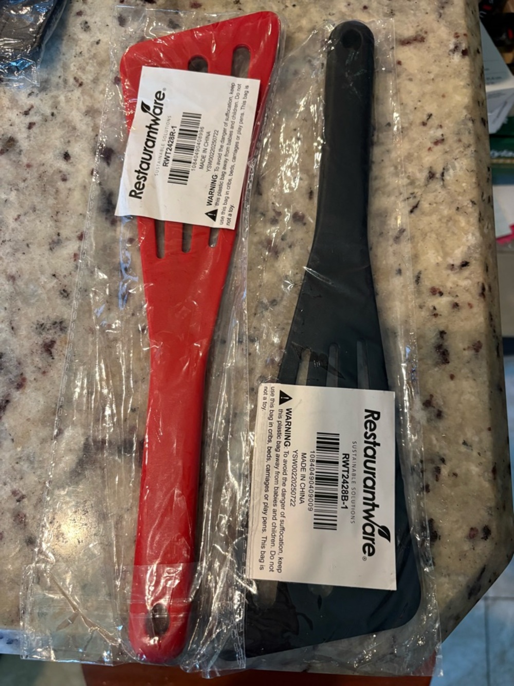 Restaurantware Red and Black Nylon Spatula Set
